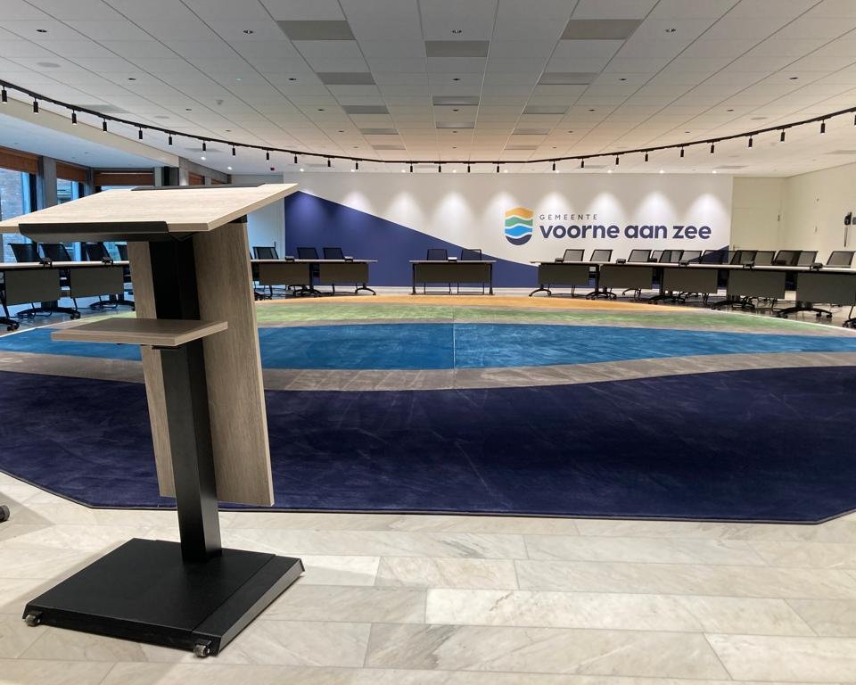 Foto van de raadzaal Voorne aan Zee